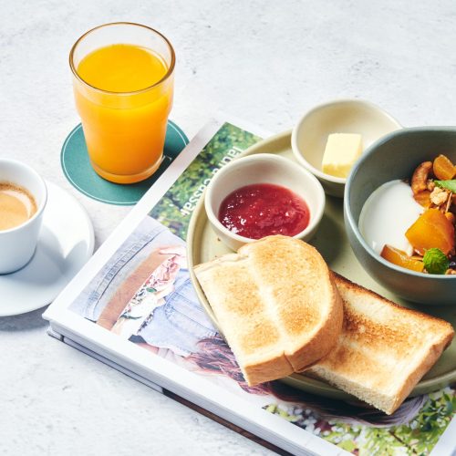 13Sep2022CourtyardBaanChat0512