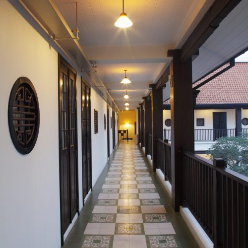 Building & Walkway -027