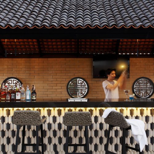 Pool Bar & Pool -007